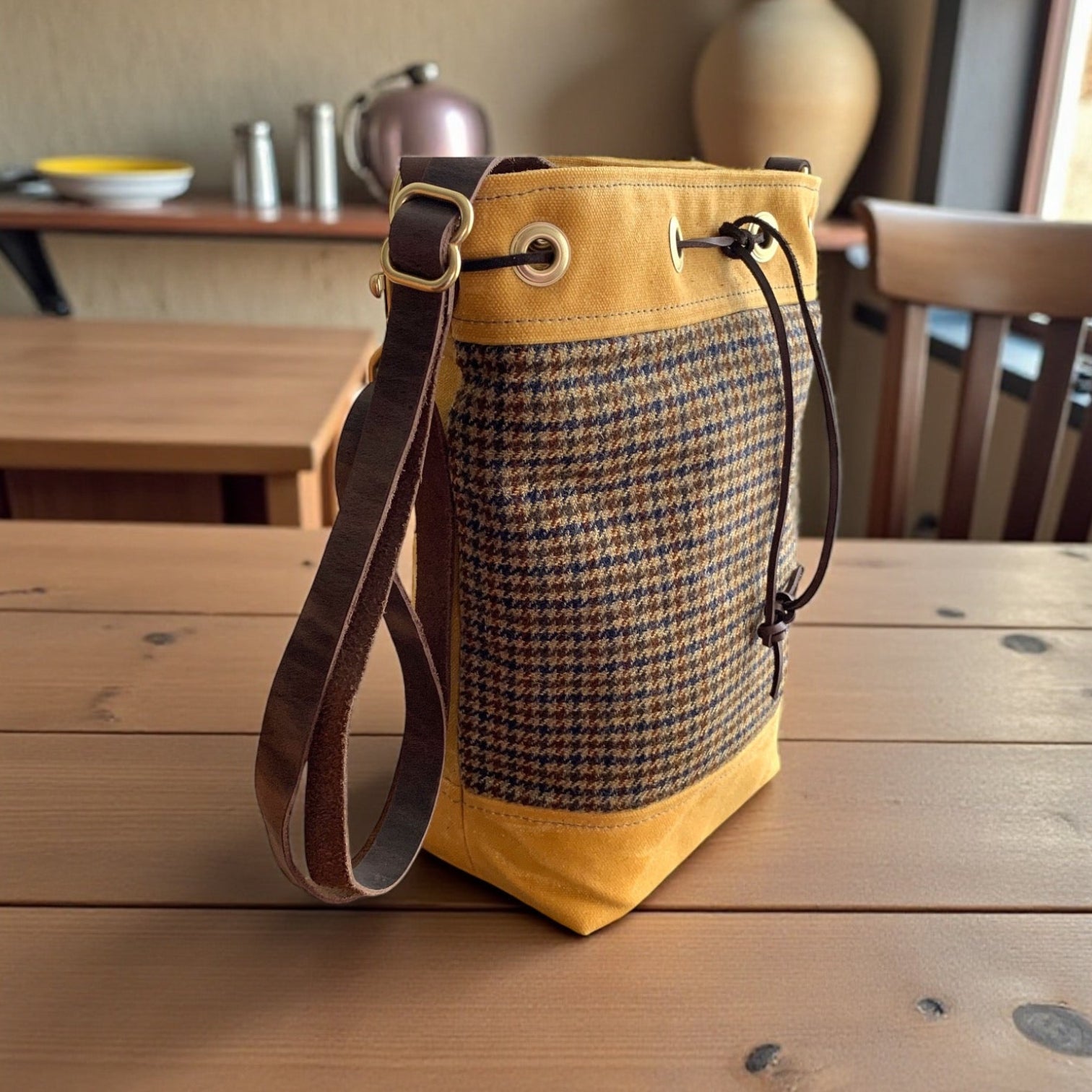 Wildwood Houndstooth Waxed Canvas Bucket Bag