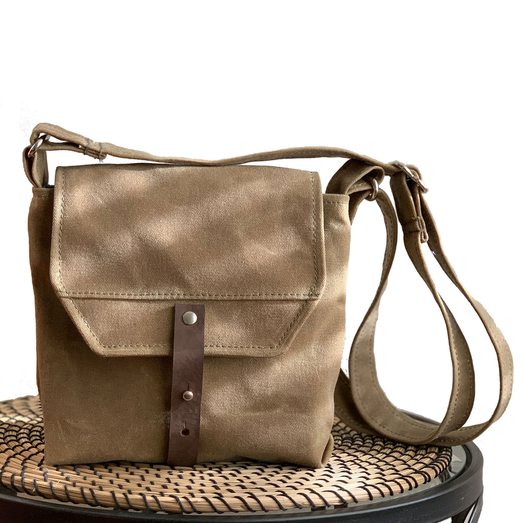 Hobe Satchel Waxed Canvas Bag - 1820 Bag Co.